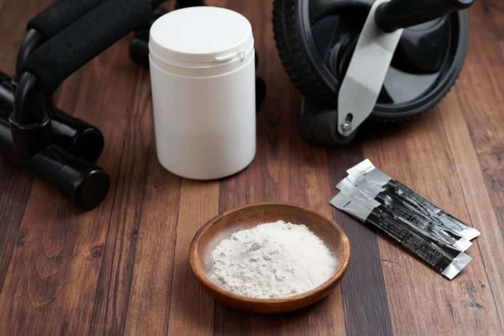 Powdered supplements and muscle training tools for training